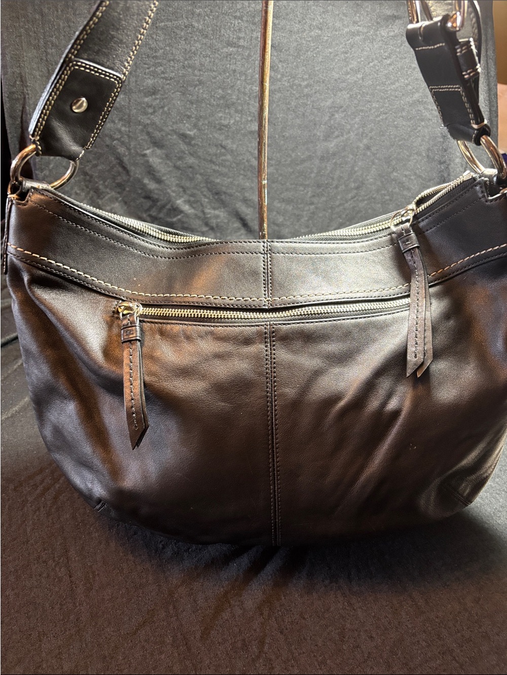 Classic Black Coach Leather  Shoulder Bag